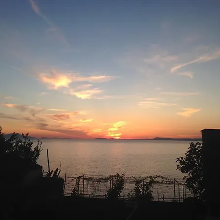 Oda ve Kahvaltı Relax